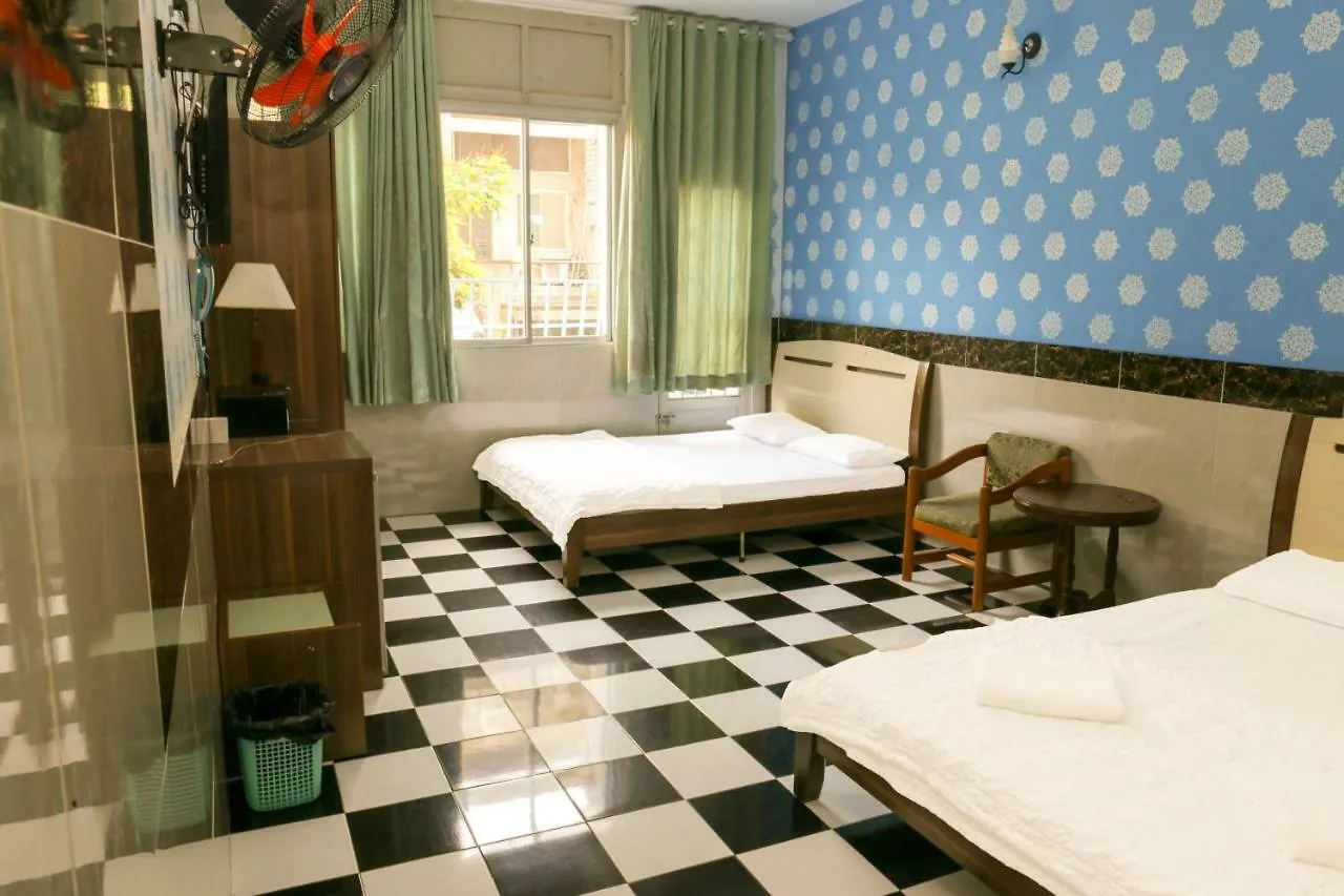 Sao Mai Hotel Ho Chi Minh City 2*,